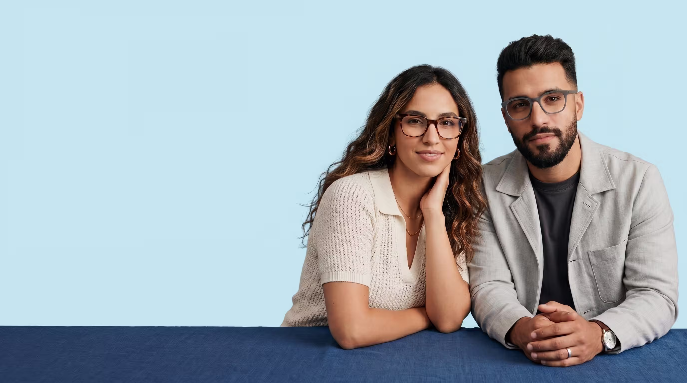 Famille portant des lunettes OptiqueVision